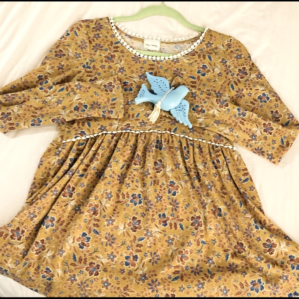 Transitional spring top by Lovely Melody! 🎵